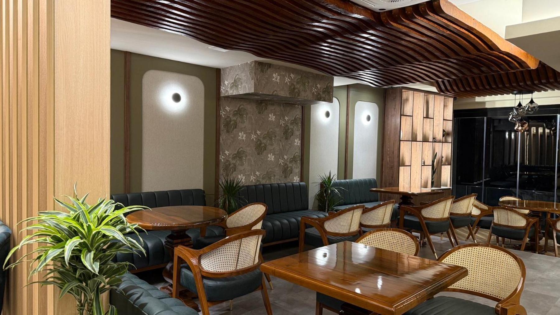 Continental Hotel อุลซิน ภายนอก รูปภาพ